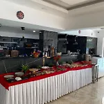 Hotel Kadeer *
