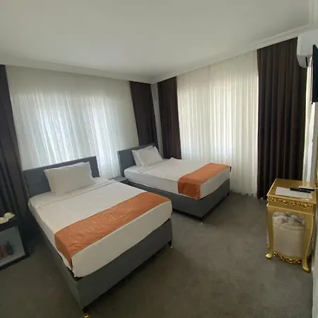 Kadeer Otel *
