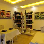 فندق Kadeer