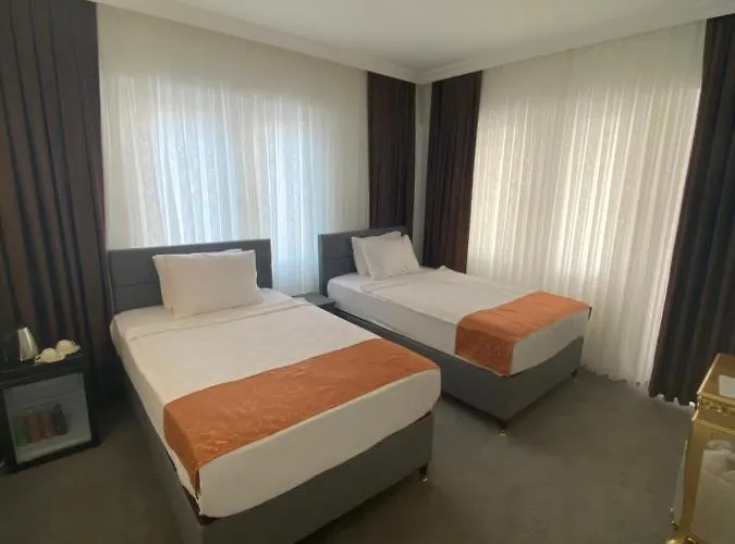 Kadeer * Алания